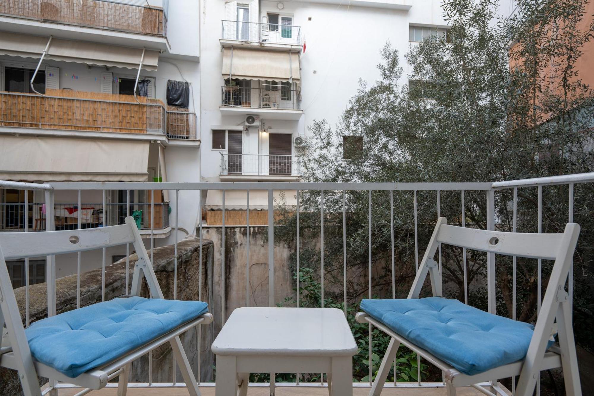 Vibrant & Cozy Apt In Athens Exterior photo